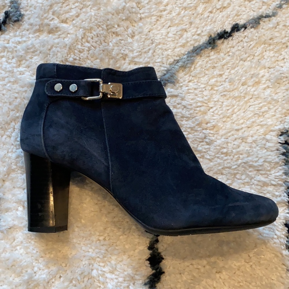 Alfani Navy Booties - Picture 2 of 8